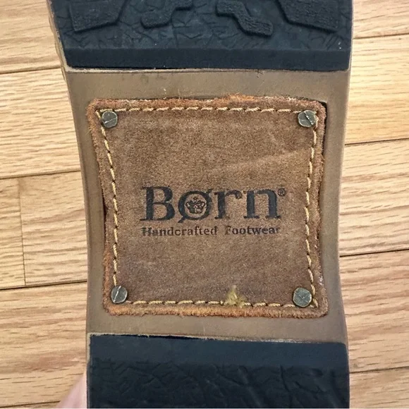 Born Brown and Cream Geometric Mule Moccasins - Picture 6 of 8